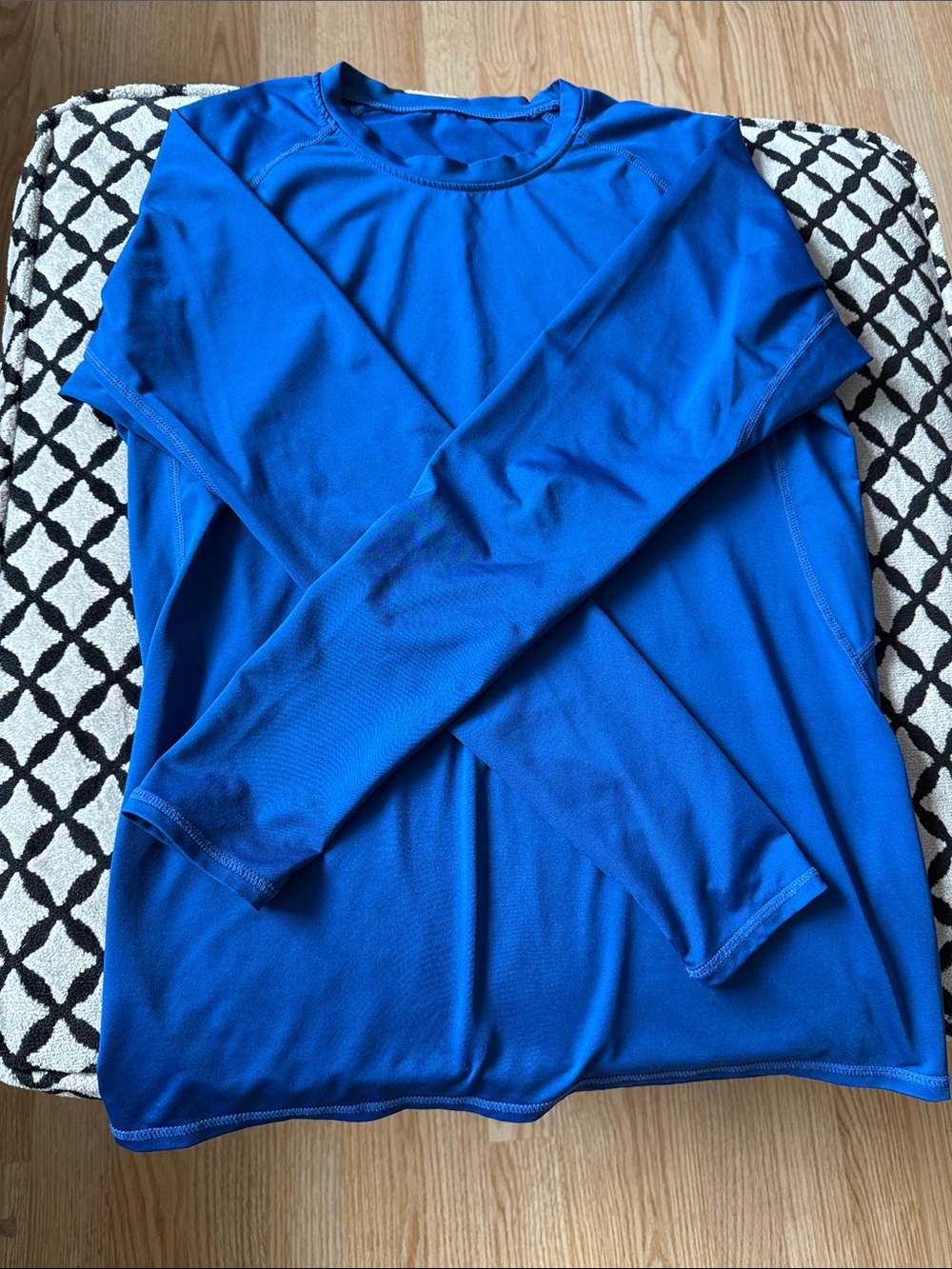 UNDERSCRUB TOP
